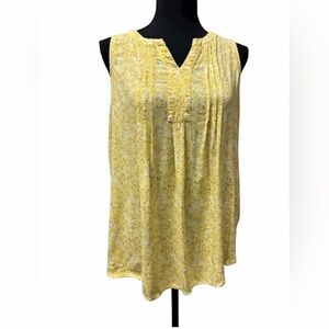 Croft & Barrow Yellow Pleated Tank Top with Mandarin Collar size M Cottagecore